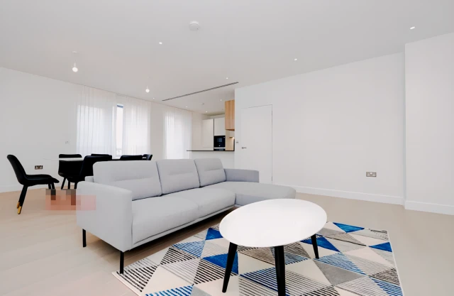 4 Bedroom 4 Bathroom Flat 130