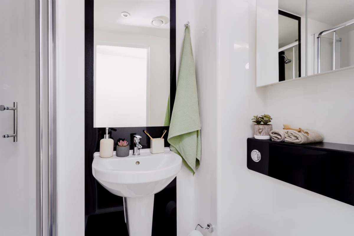 Ensuite Rooms view 4