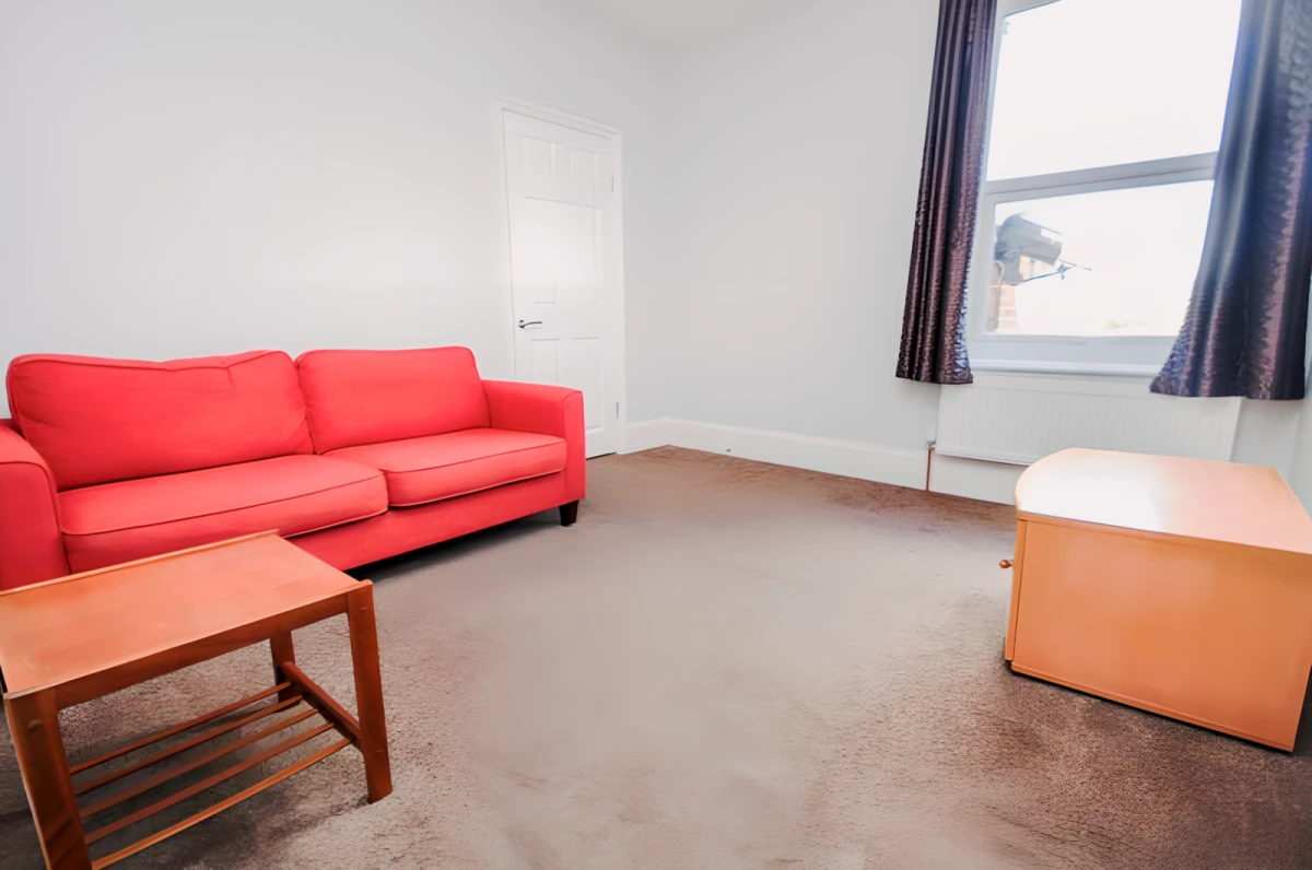 2 bedrooms 1.5 bathrooms