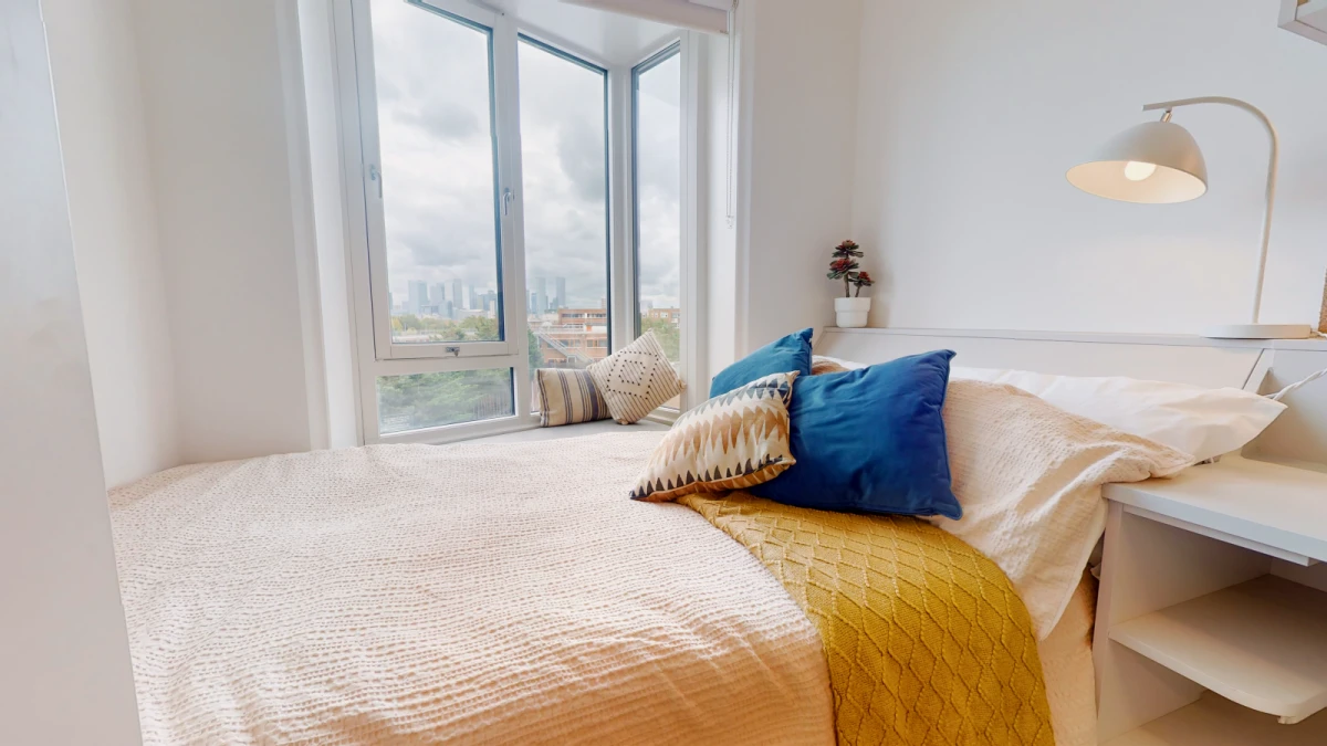 Silver Studio Deluxe