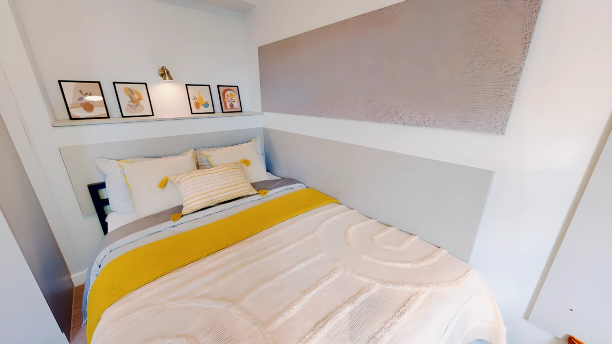 Bronze En-Suite Plus