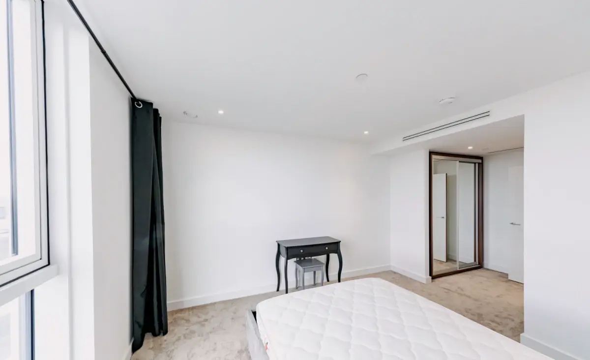 1 Bedroom 1 Bathroom Flat 80