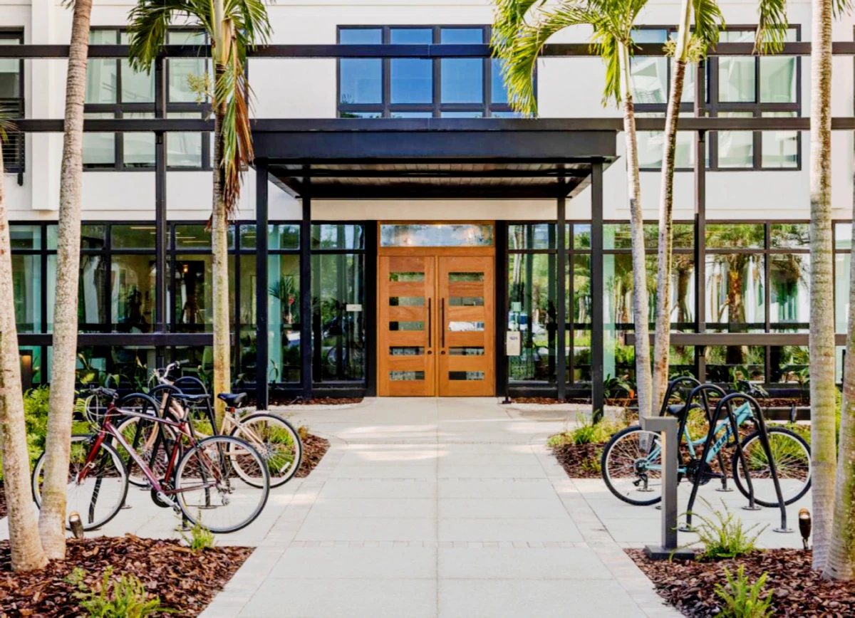 Hub on Campus Tampa