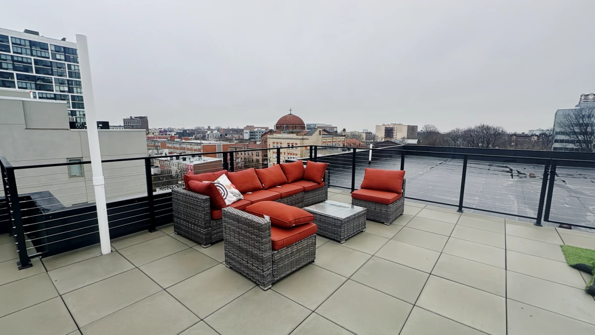 Outdoor Features
