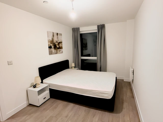 2 bedrooms 2 bathrooms