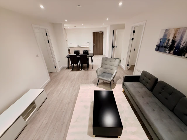 2 bedrooms 2 bathrooms