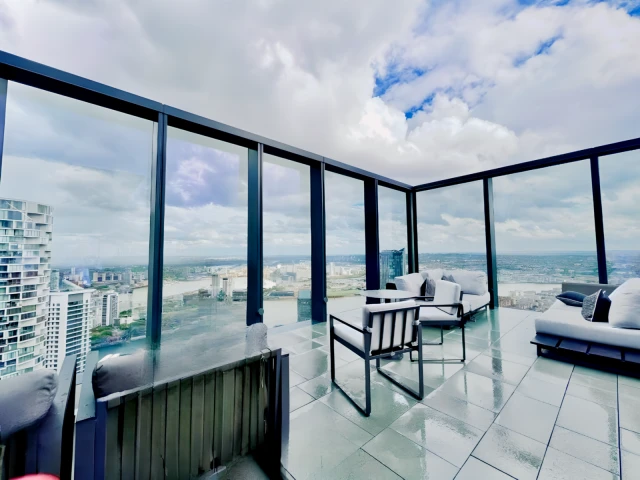 Outdoor Features