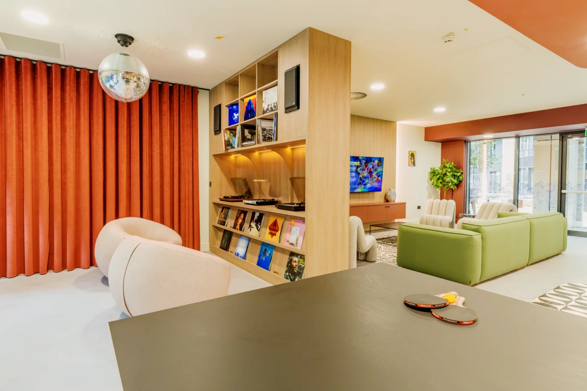 Property resident preview 4