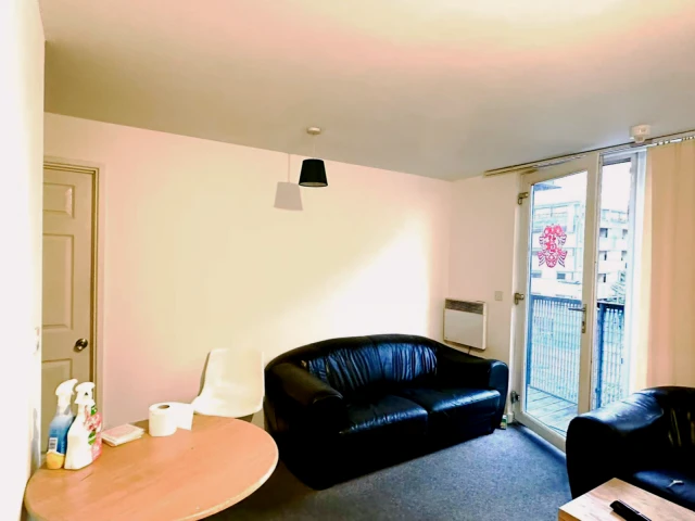 Trinity Court, 11tc