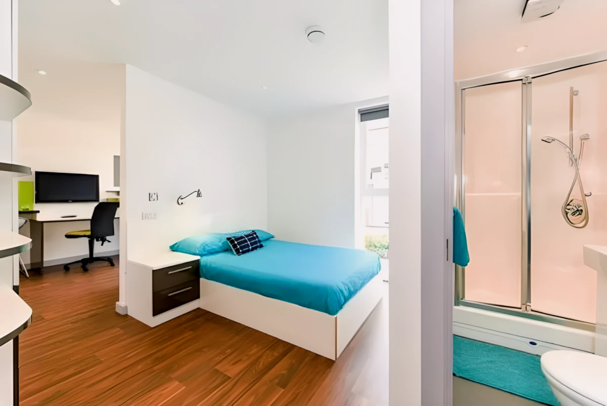 Ensuite Rooms view 2