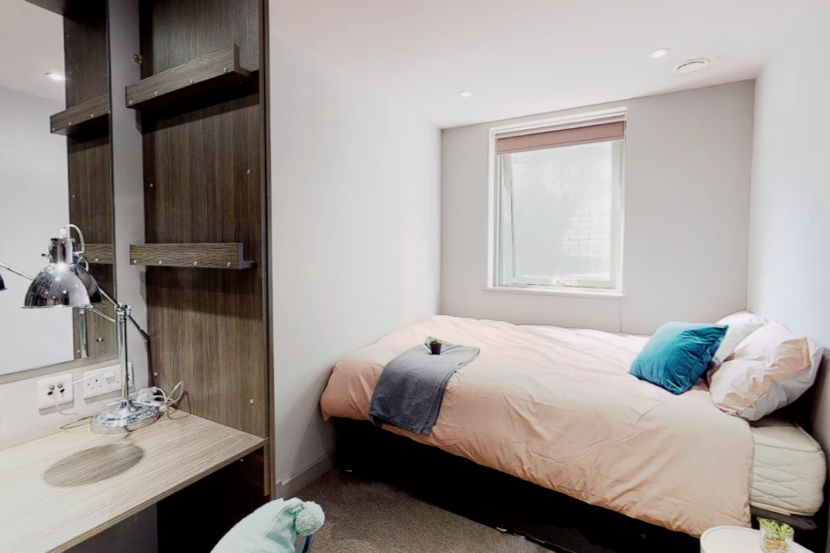 Plus En-Suite 3 Bedroom