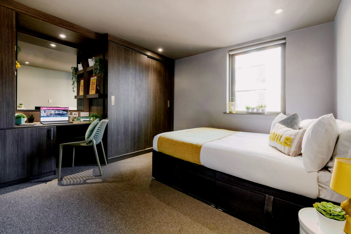 Ensuite Rooms view 3