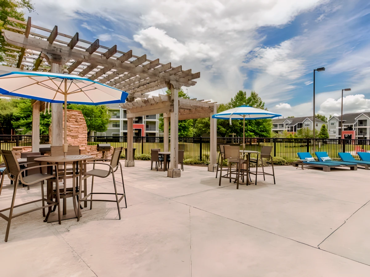 Outdoor Features