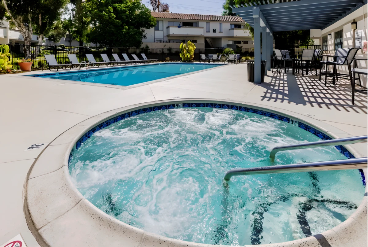 Outdoor Features