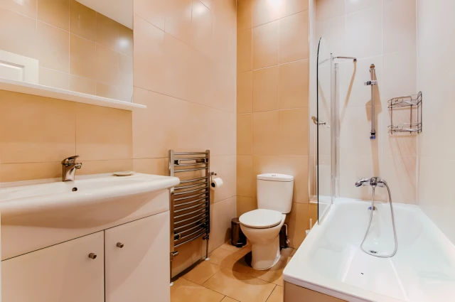 4 Bedroom 2 Bathroom