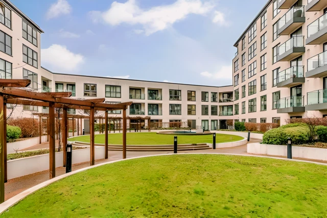 Outdoor Features