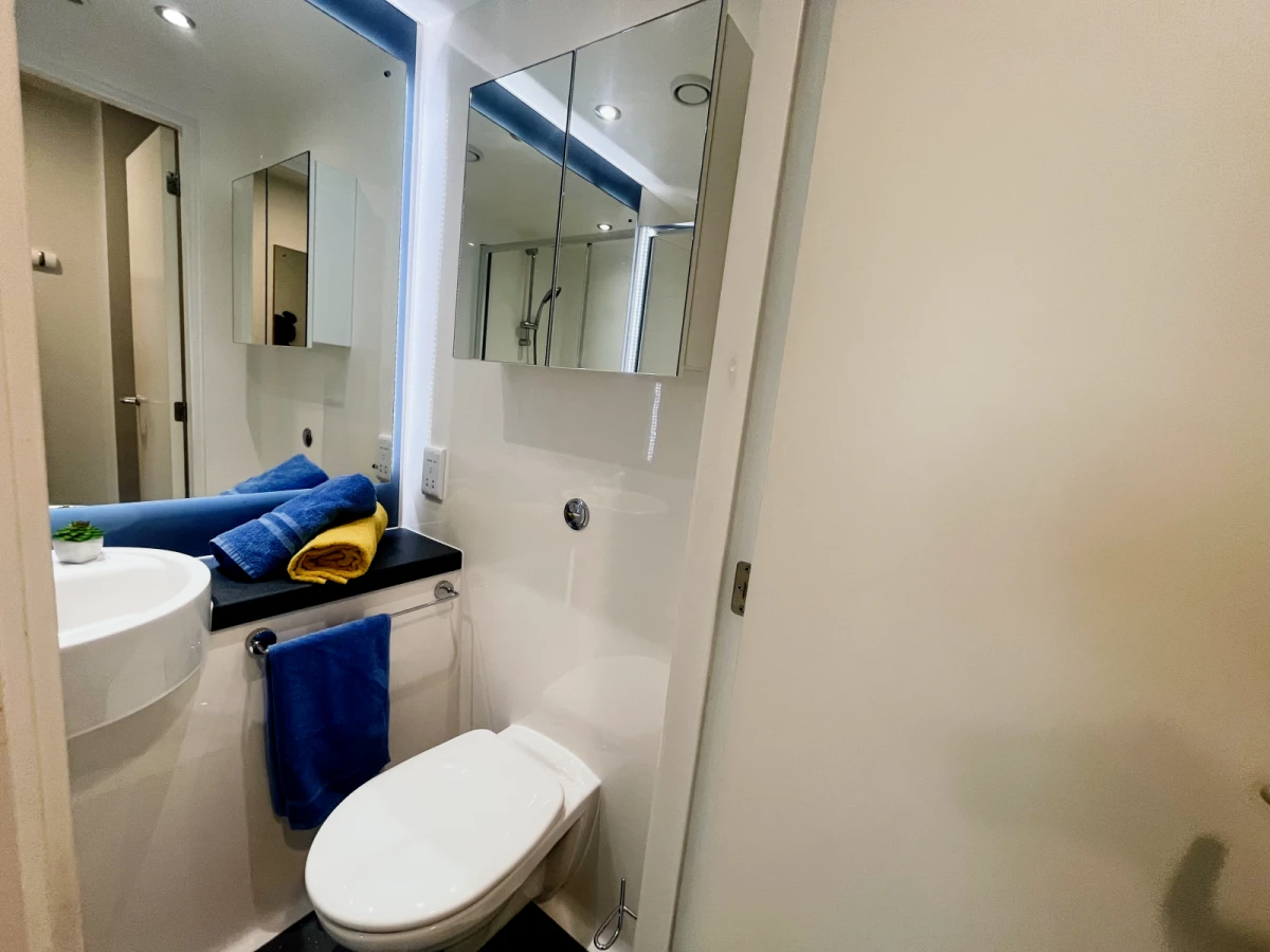 Ensuite Rooms view 4