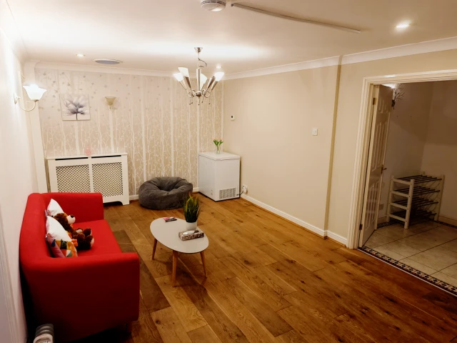 Property resident preview 4