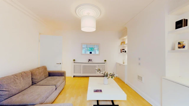 2 Bed 1 Bath, Flat 1, 21