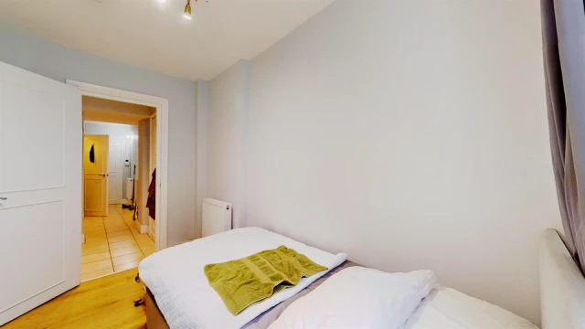 Property resident preview 4