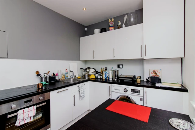 1 Bed 1 Bath, 36C