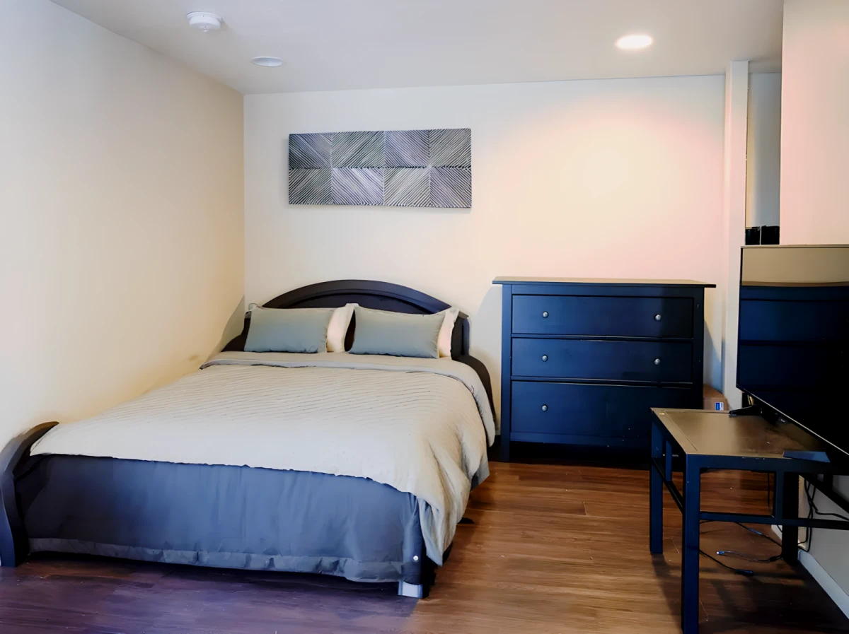 1 Rooms view 1