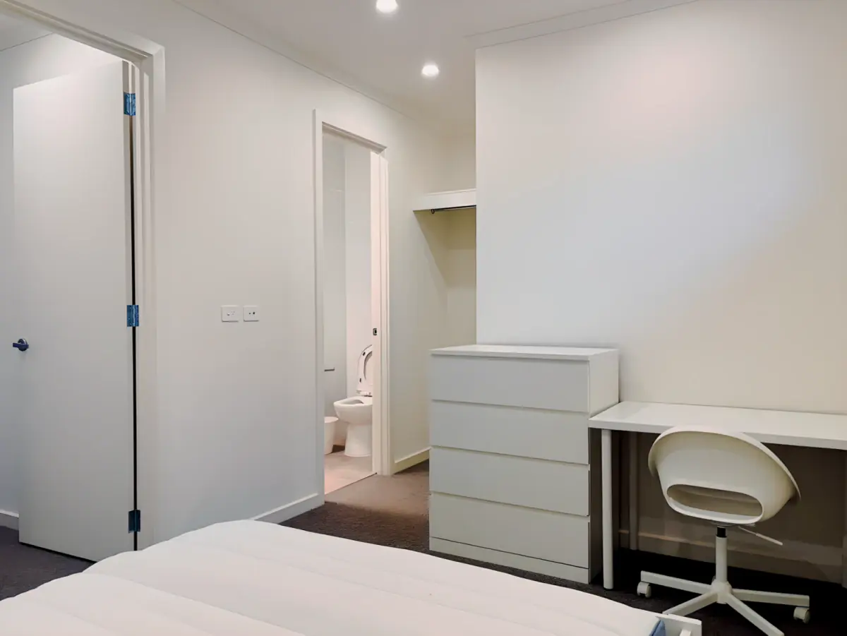 Master Rooms view 4