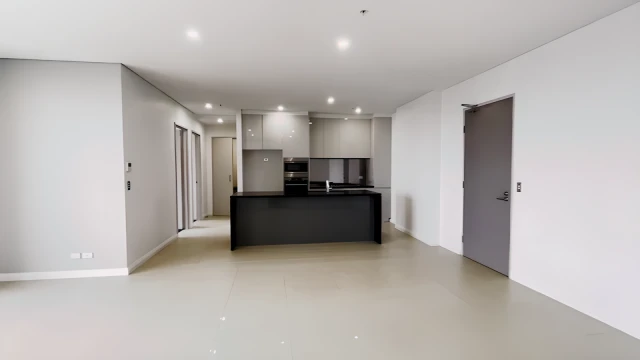 4 bed 2 bath