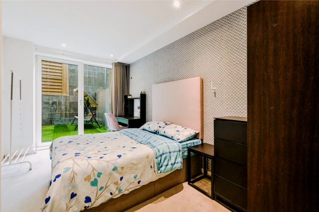 2 Bedroom 2 Bathroom