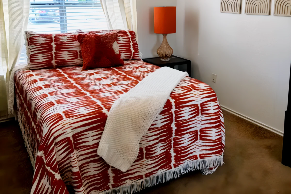 2 Bed  / 2 Bath