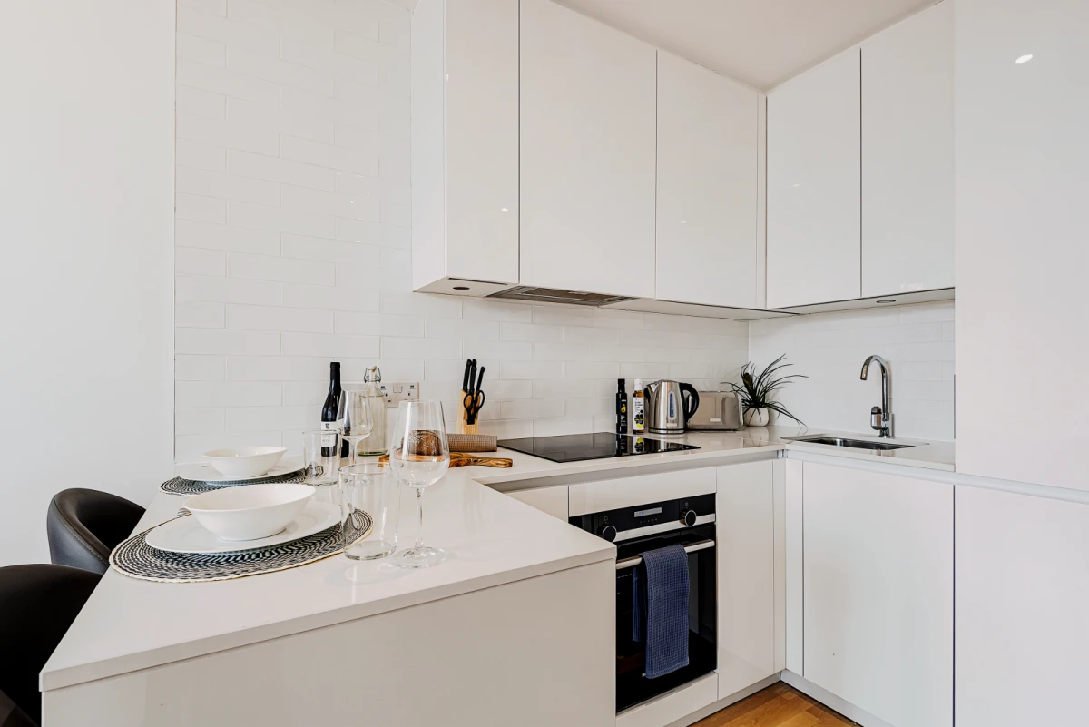 1 Bedroom Standard Flat