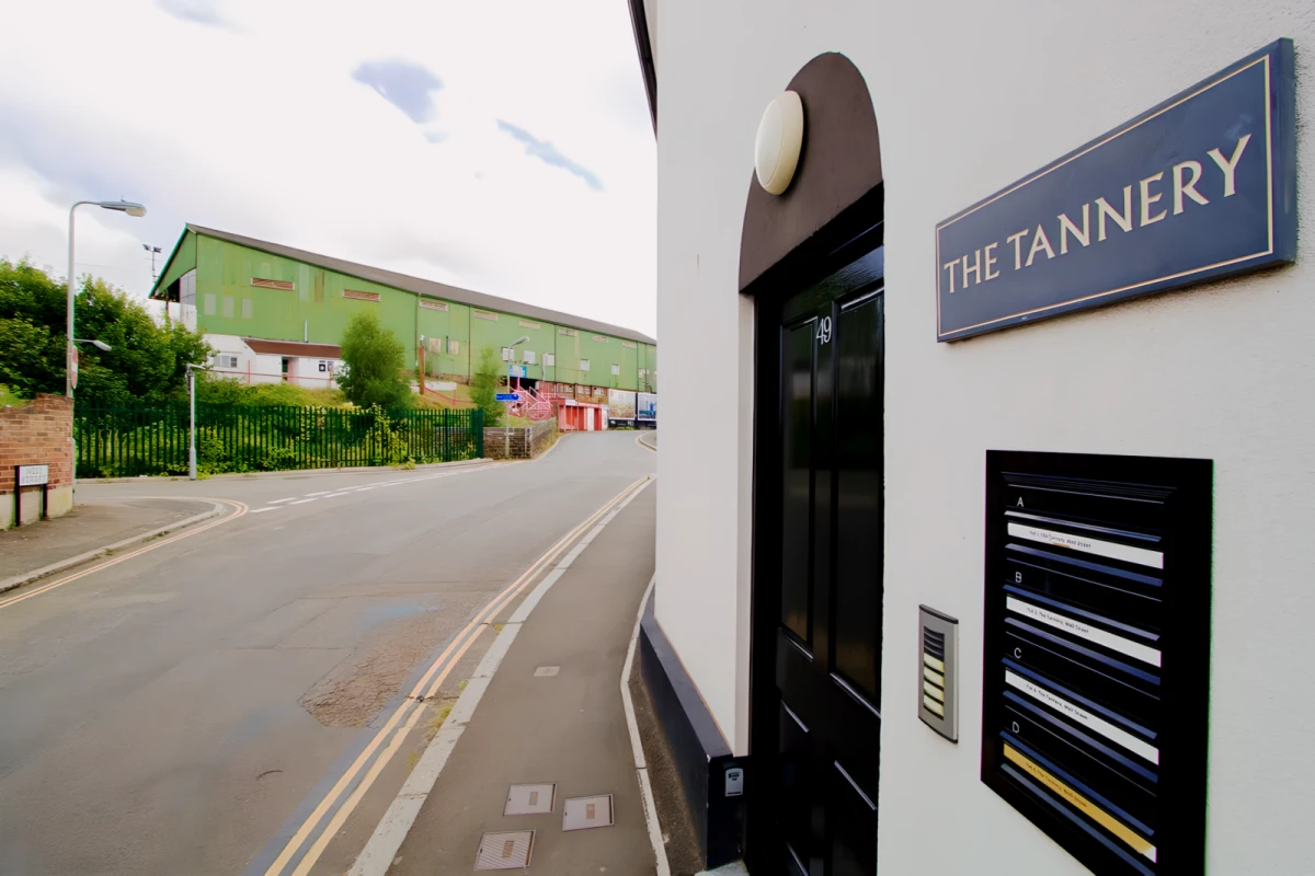 2 The Tannery