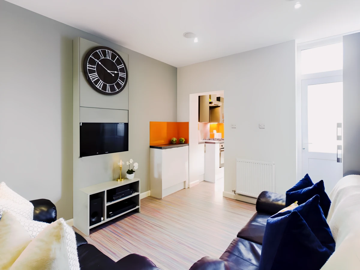 3 Bed 1 Bath