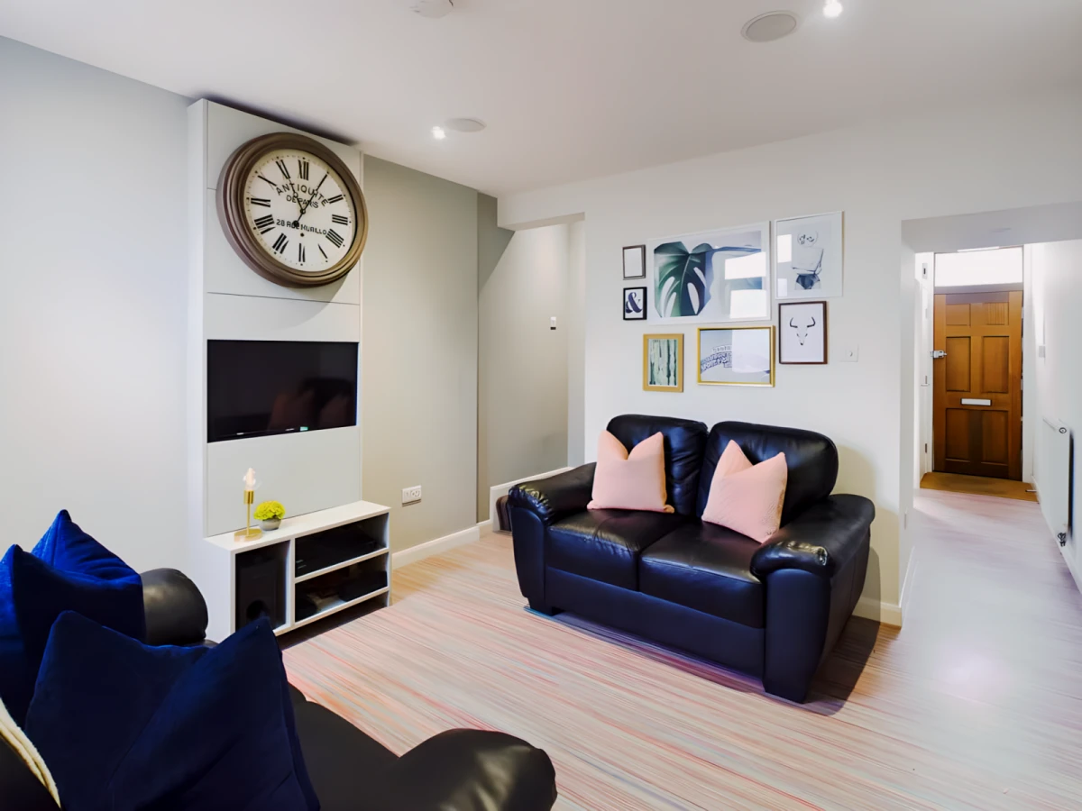 3 Bed 1 Bath