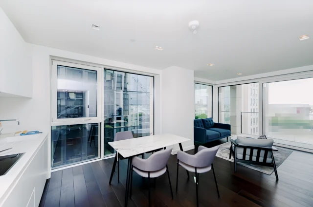 2 Bedroom 2 Bathroom Apartment 1902
