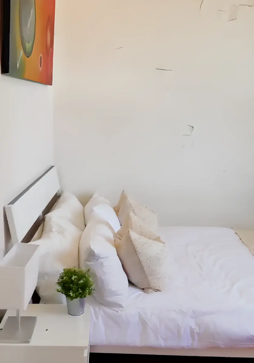 Room 9