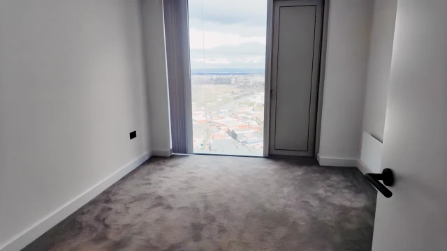 2 Beds 2 baths