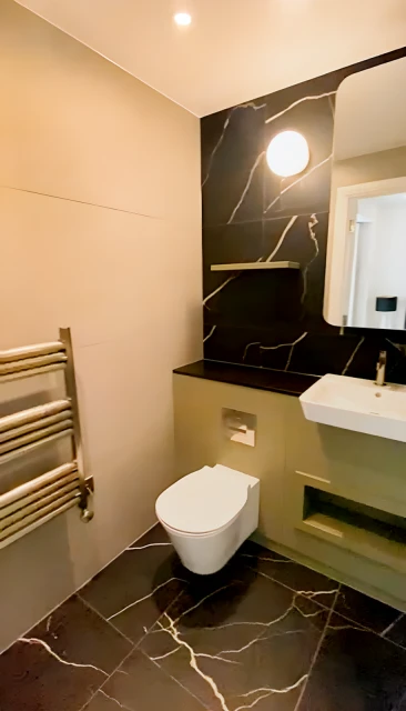 2 Bedroom 2 Bathroom Flat0306