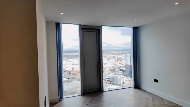 2 Beds 2 baths