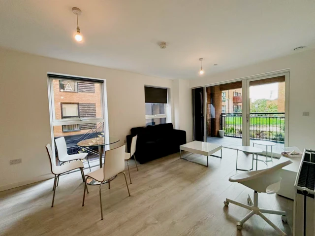 2 Bedroom 2 Bathroom