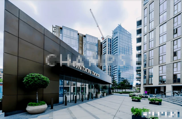 CM-London Dock