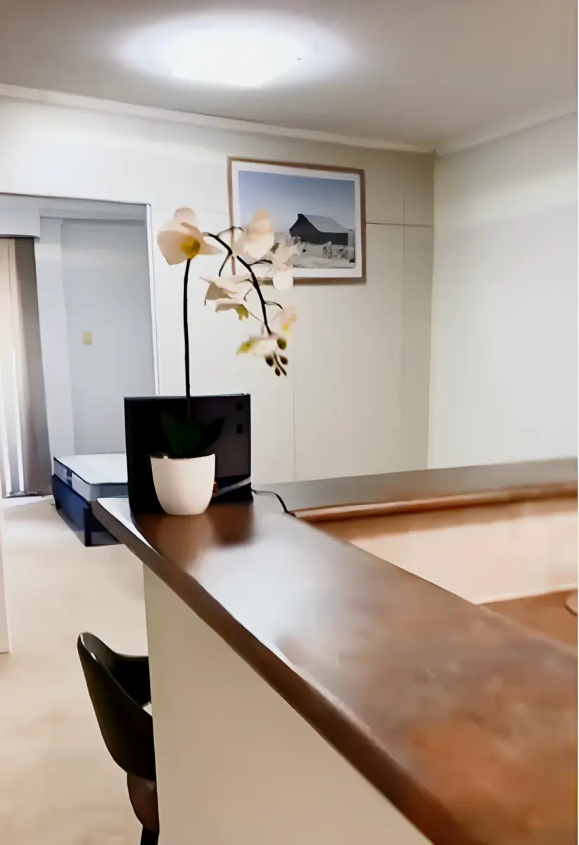 3 bed 2 baths