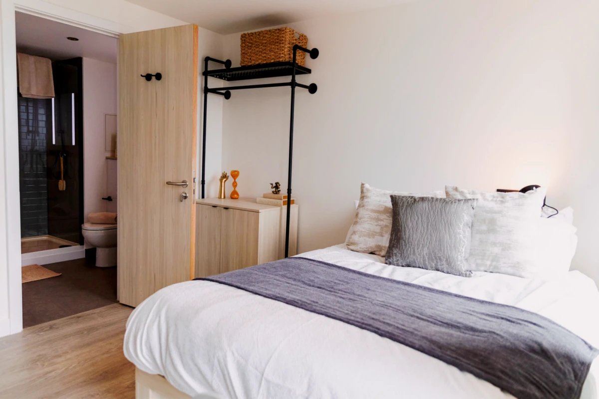 Ensuite Rooms view 1