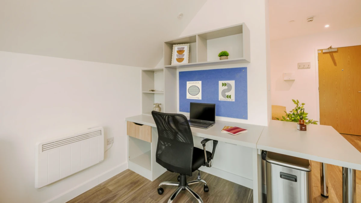 Studio Rooms view 3