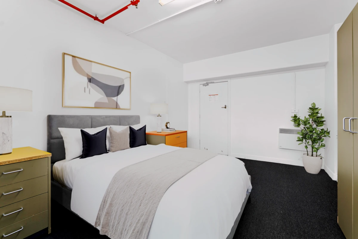 Studio Rooms view 3