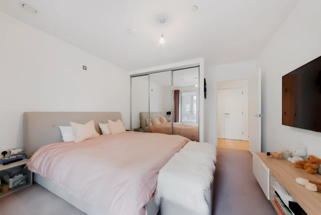 1 Bedroom 1 Bathroom