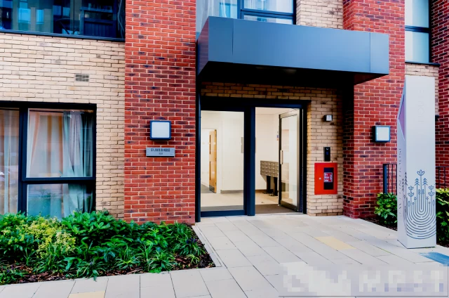 CM-Colindale Gardens