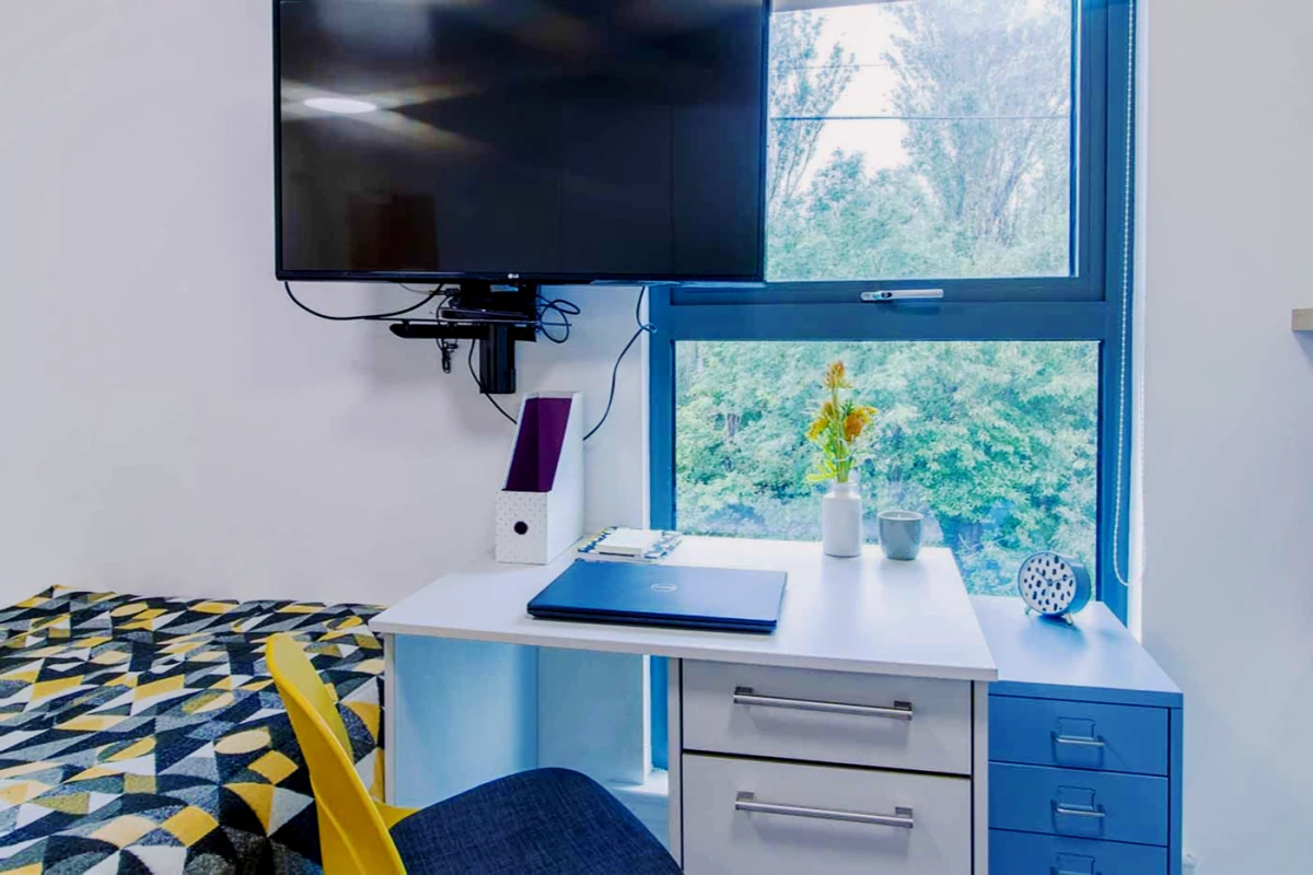 Studio Rooms view 1