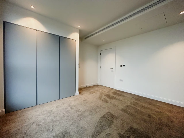 1 Bedroom 1 Bathroom Flat 66