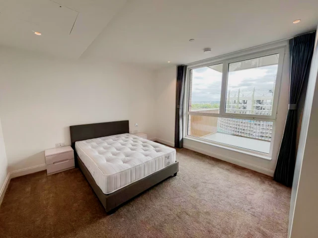 1 Bedroom 1 Bathroom Flat 66